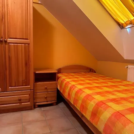 Apartment Roman Villa Apartamento Hévíz