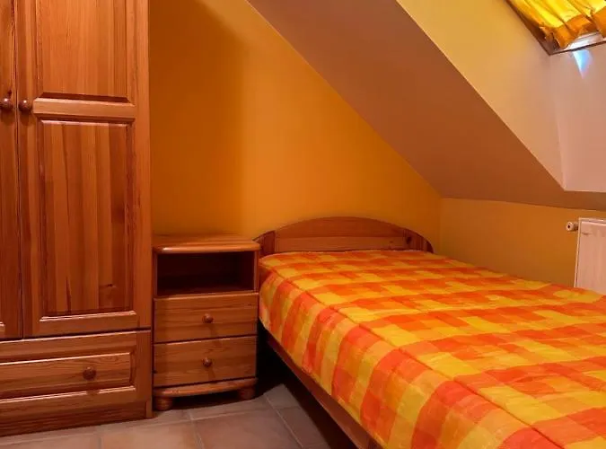 Apartment Roman Villa Apartman Hévíz